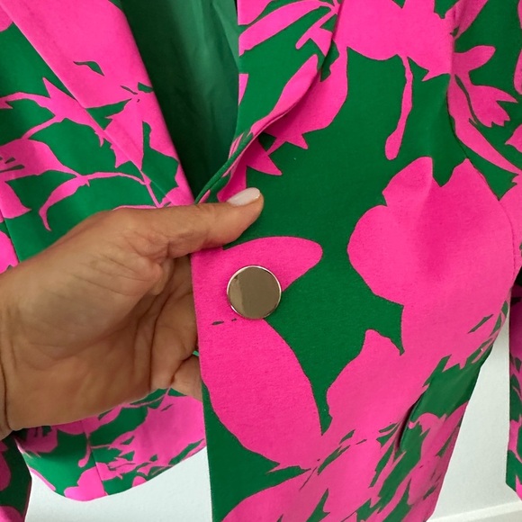Vibrant Pink and Green Floral Blazer by [Brand] - Picture 5 of 13
